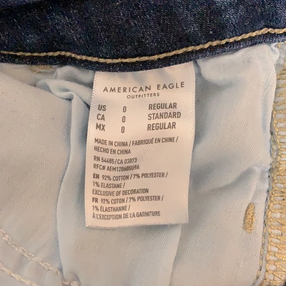 AMERICAN EAGLE - Picture 5 of 5